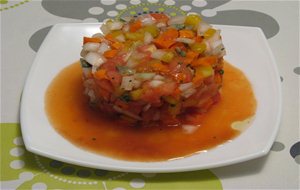 Tartar De Tomate Y Berberechos
