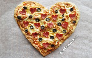 Pizza Corazón Para San Valentín. Masa Rápida