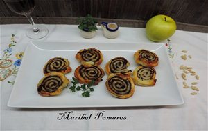 Caracolas De Hojaldre, Morcilla, Manzana Y Piñones En Thermomix.
