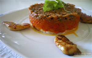 Caviar De Berenjena Con Chutney De Tomate
