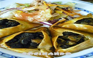 Empanadillas De Morcilla Y Manzana
