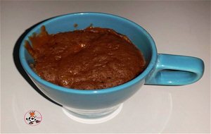 Mug Cake De Chocolate Con Crema De Cacahuete
