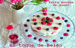 Cheesecake   Mousse Ligera Con  Frutos Del Bosque 

