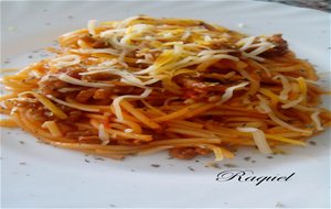 Espaguetis A La Boloñesa