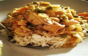Curry De Pollo, Verduras Y Frutos Secos