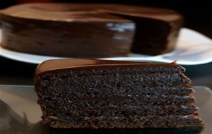 Devil's Food Cake Torta De Chocolate Con Brigadeiro

