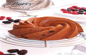 Berry Bundt Cake
