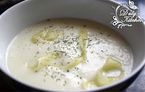 Sopa Fría De Pepino Y Yogurt

