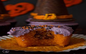 Ideas Para Halloween: Cupcakes De Vainilla Con Sombreros De Bruja
