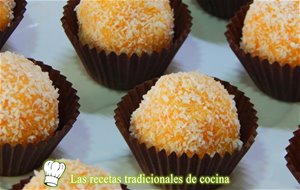 Receta Fácil De Bolitas De Coco Y Zanahorias
