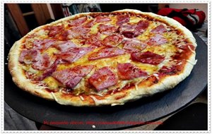 Pizza De Lacón A La Gallega

