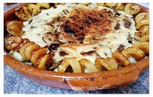 Pastel De Patatas Fritas Con Carne Y Champiñones Portobello