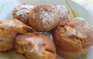 Muffins De Melocotón Con Aroma De Manzana