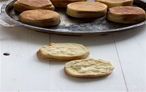 English Muffins #breadbakers
