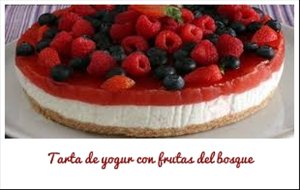 Tarta De Yogur Con Frutas Del Bosque
