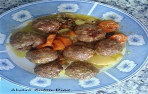 Albóndigas En Olla Gm
