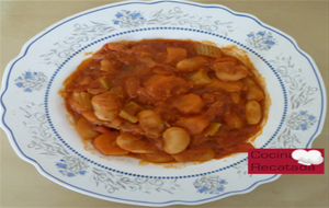 "gigantes" (judías Blancas Con Tomate). Receta Griega.
