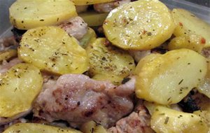 Solomillo De Cerdo Con Patatas A Las Hierbas
