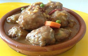 Albondigas A La Jardinera
