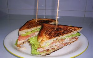 Sandwich De Pollo

