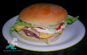 Hamburguesa Con Pan Casero
