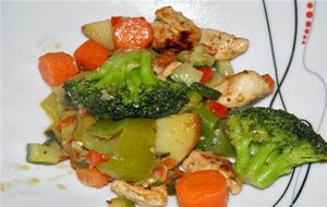 Pollo Con Verduras
