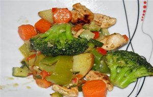 Pollo Con Verduras
