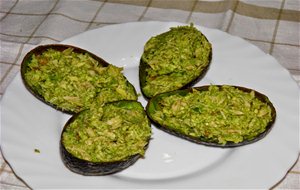 Aguacates Rellenos
