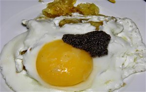 Huevos Rotos Con Trufa (versión Ligera)
