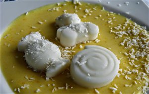 Mousse De Mango Con Bombones De Coco
