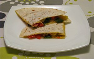 Quesadilla Con Verduras Y Queso
