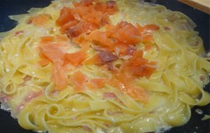 Tagliatelle Con Yogur Y Salmón
