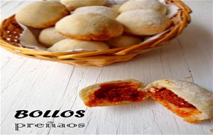 Bollos Preñaos
