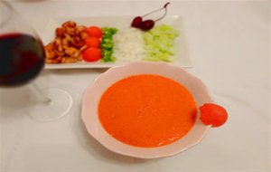 Gazpacho De Sandía Y Cereza
