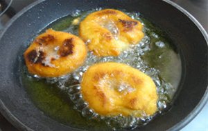 Rosquillas Fritas Con Chocolate
