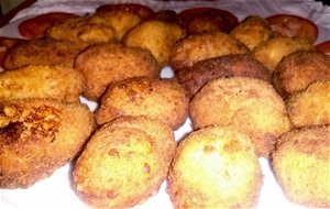 Croquetas De Boloñesa
