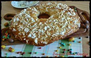 Rosca De Almendras Para Celebrar La Pascua.
