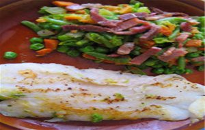 Filete De Panga Con Salteado De Verduras