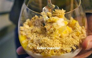 Copa De Yogur Sin Lactosa Con Fruta Y Galletas