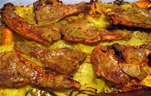 Chuletas De Cordero Al Horno Con Papas Y Verduras