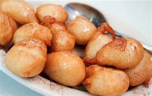 Masa De Donuts Con Glaseado De Azúcar
