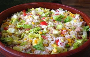 Ensalada De Arroz Con Espárragos Y Atún
