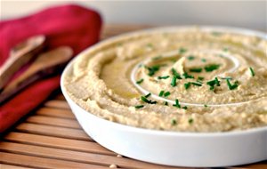 Hummus De Aceitunas Negras
