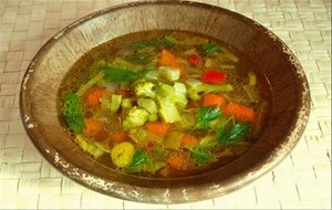 Sopa Juliana Con Verduras Frescas
