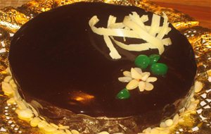 Torta De Dulce De Leche Y Chocolate
