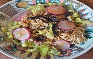 
noodles Con Rabanitos Y Shiitake
