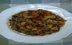 Wok De Verduras Con Salsa Tailandesa Picante
