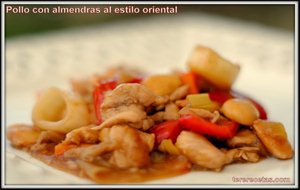 
delicioso Pollo Con Almendras Al Estilo Oriental.
