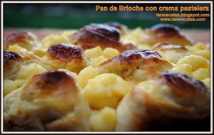
pan De Brioche Con Crema Pastelera.
