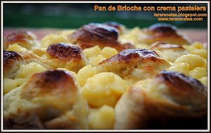 
pan De Brioche Con Crema Pastelera.
